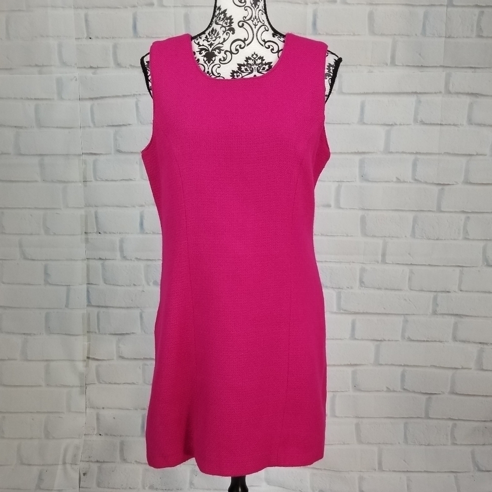 Hennes size 42 sleeveless zip back lined dress